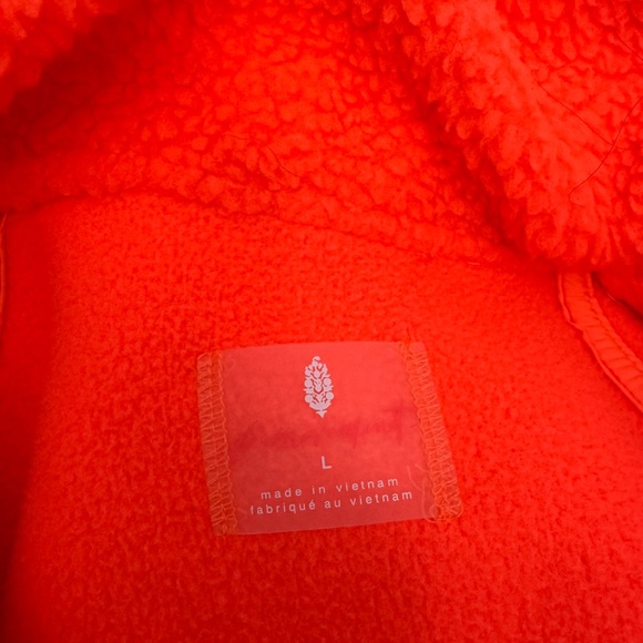 Free People Hit The Slopes Fleece Jacket Neon Coral FP Movement Oversized Large - Picture 9 of 12